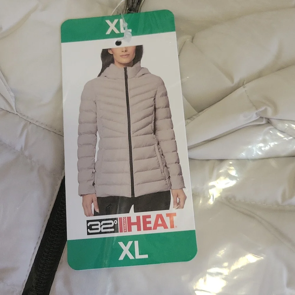 NWT 32 Degrees Heat Small, Medium, and XL Silver Puffer Jacket - Picture 7 of 8